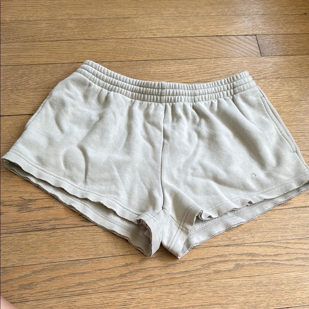 skims sweatshorts